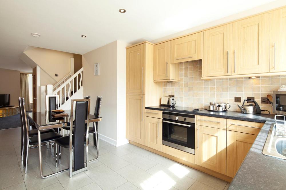 Queens Mansions: The Maisonette Blackpool Esterno foto