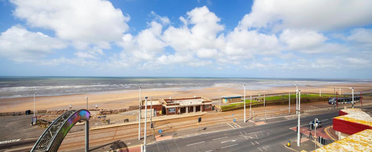 Queens Mansions: The Maisonette Blackpool Esterno foto